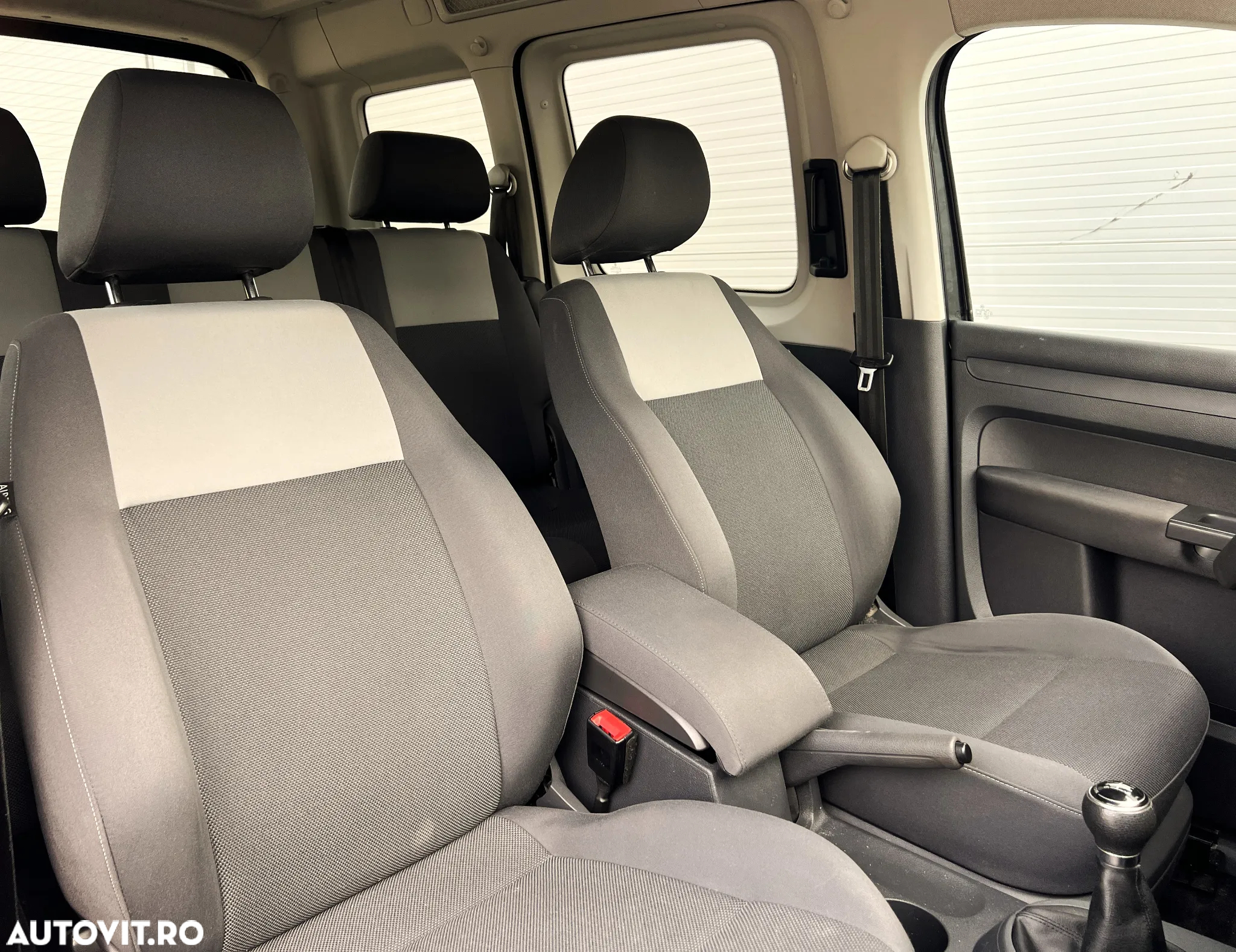 Volkswagen Caddy 2.0 TDI 4Motion Comfortline - 7
