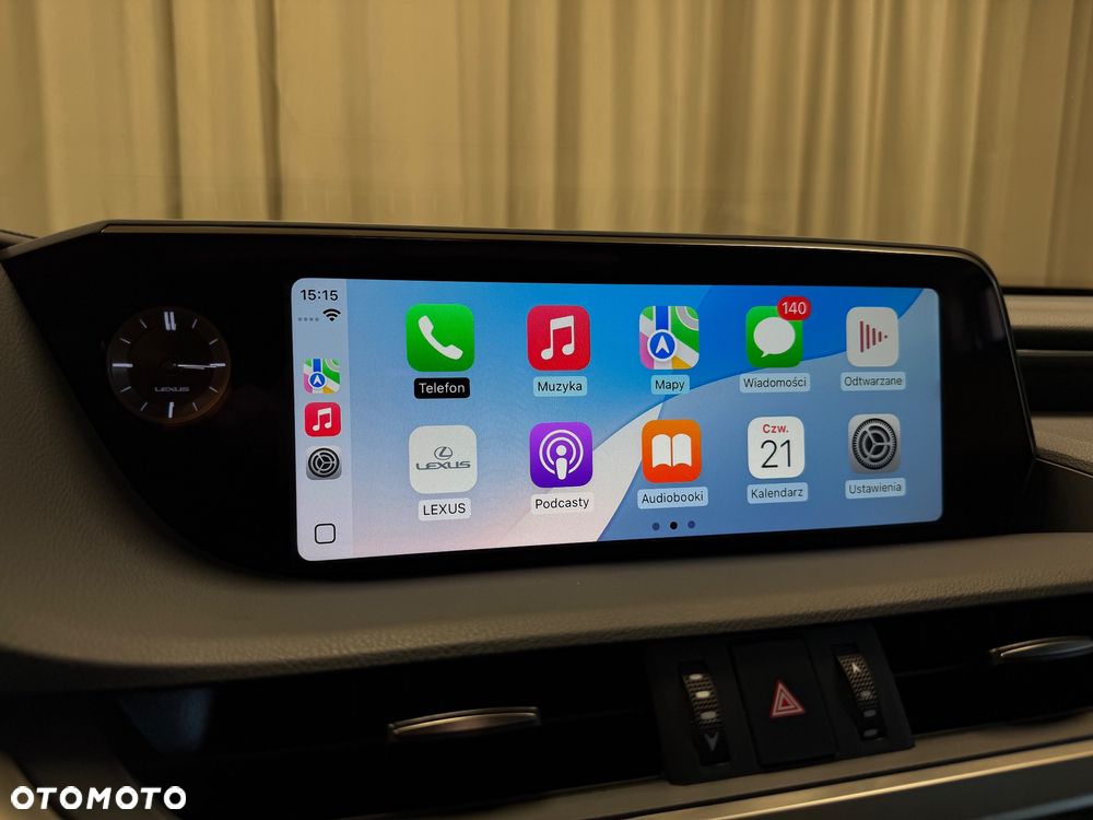 Lexus ES 300h Business Edition + - 12
