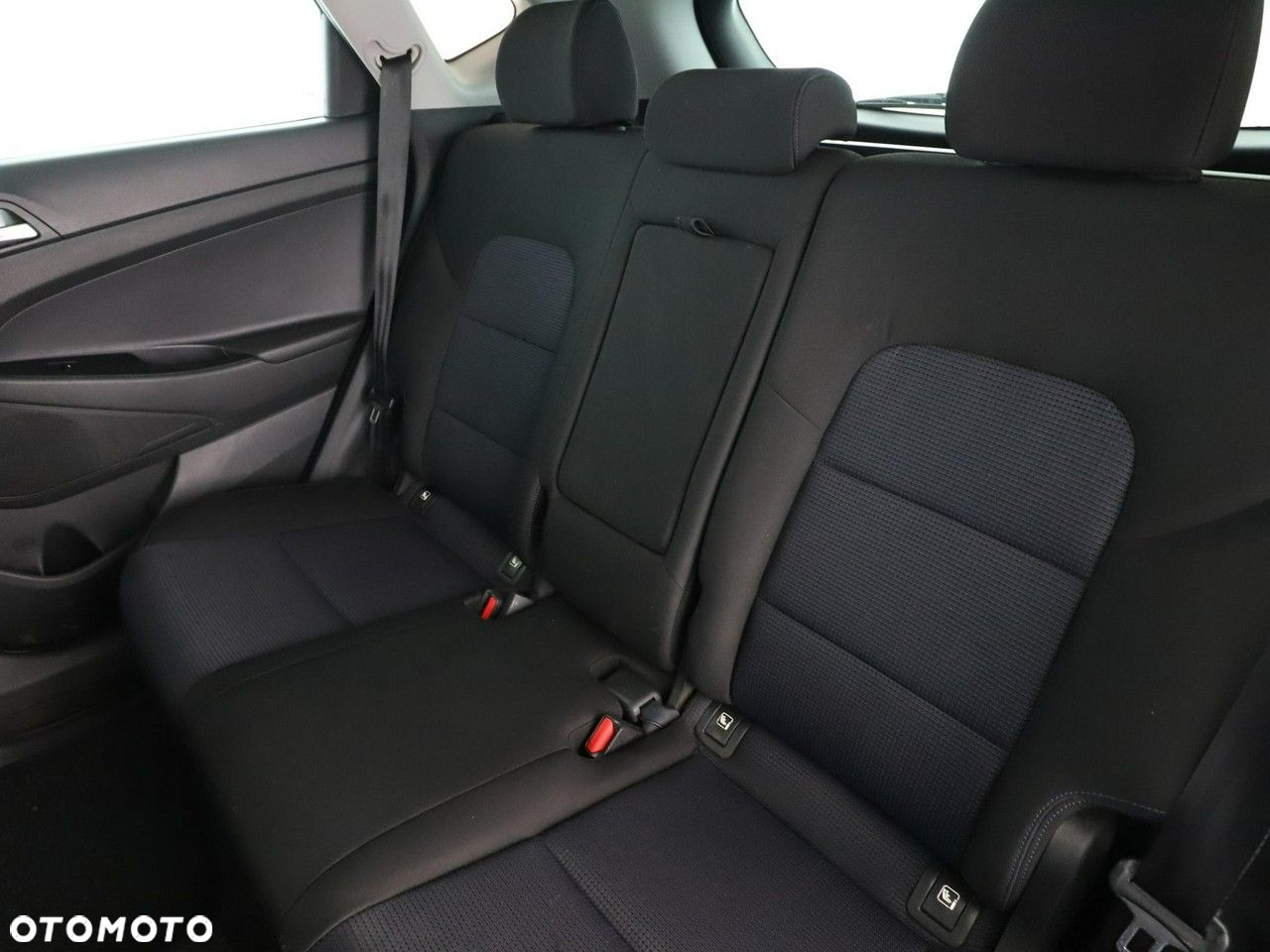 Hyundai Tucson 1.7 CRDI BlueDrive Classic 2WD DCT - 13