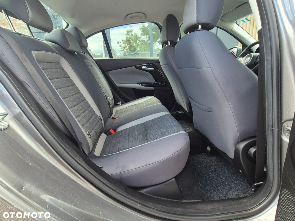 Fiat Tipo 1.6 MultiJet 16v Mirror - 29