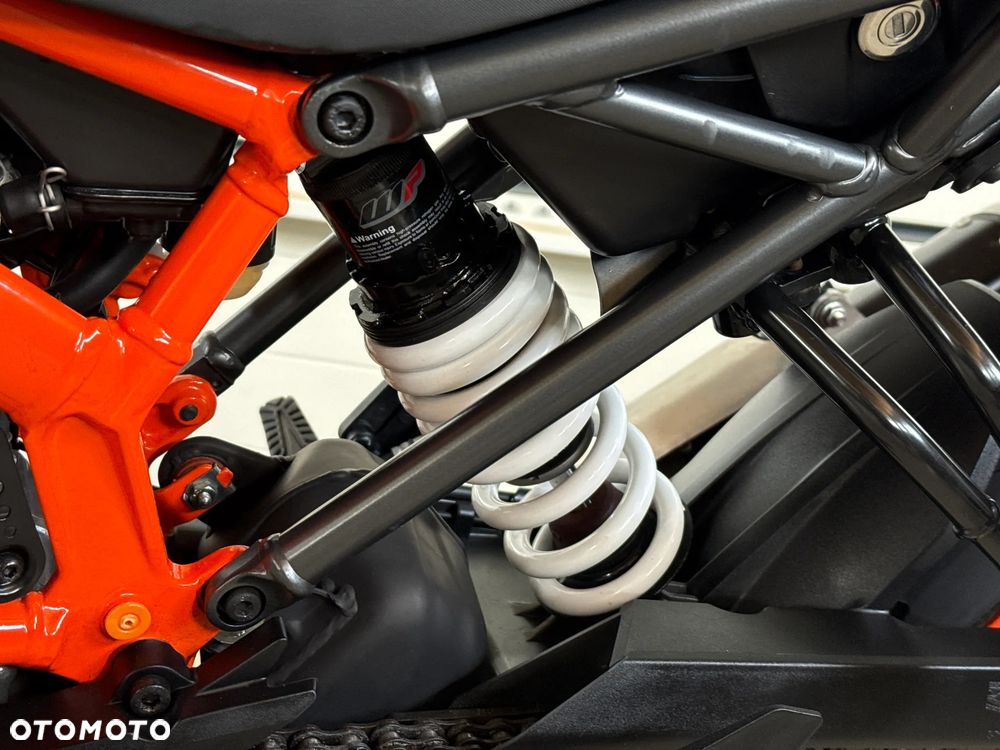KTM Duke 125 - 17