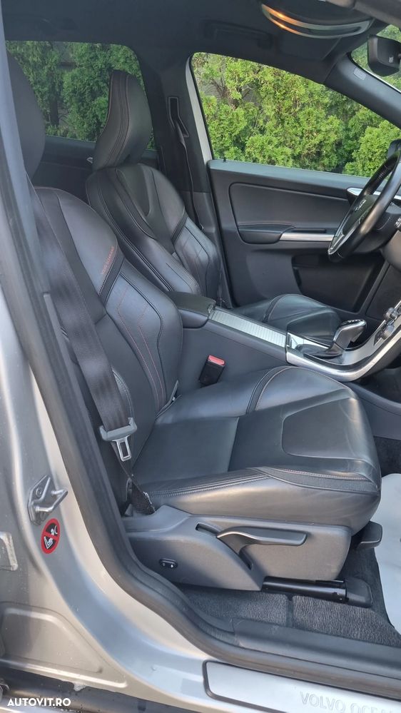 Volvo XC 60 - 6