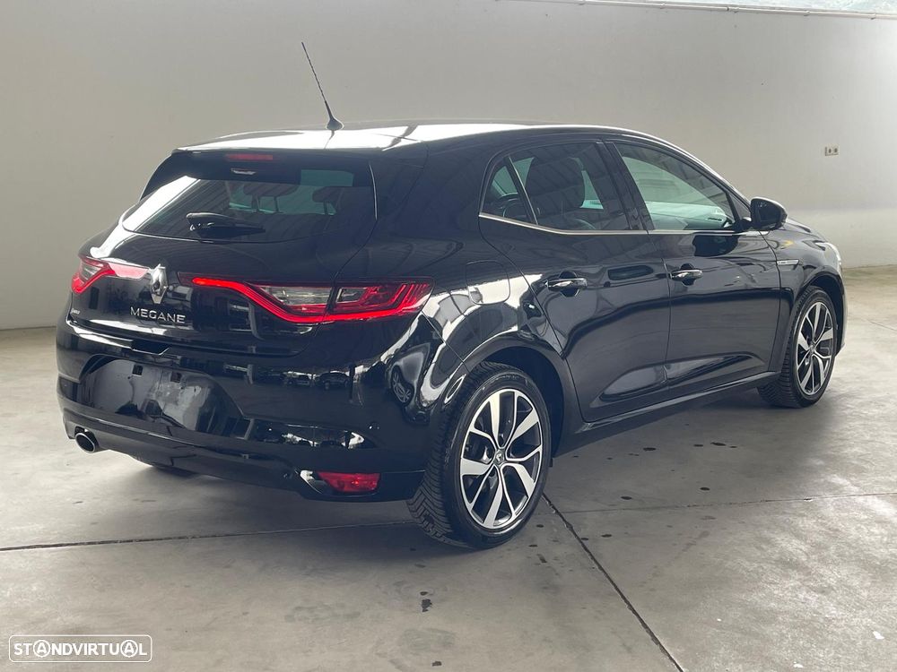 Renault Mégane ENERGY TCe 130 BOSE EDITION - 5