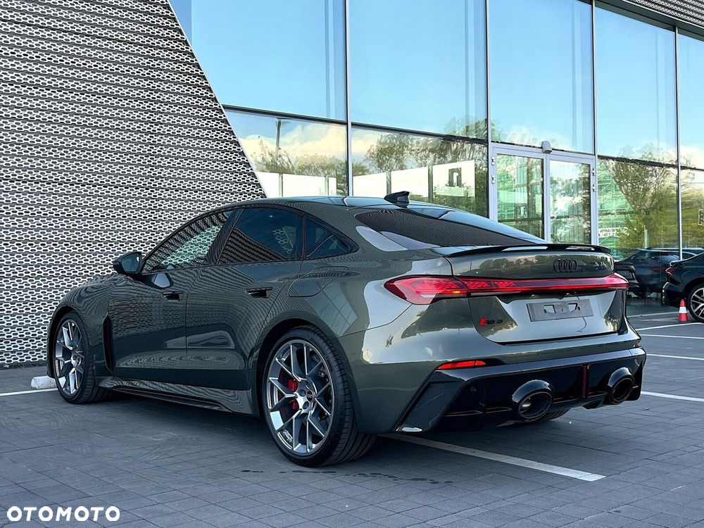 Audi RS5 Limousine - 4