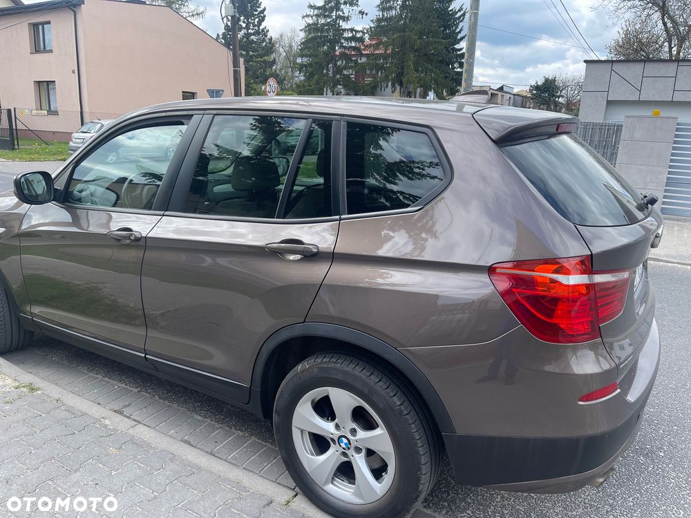 BMW X3 xDrive20d - 11