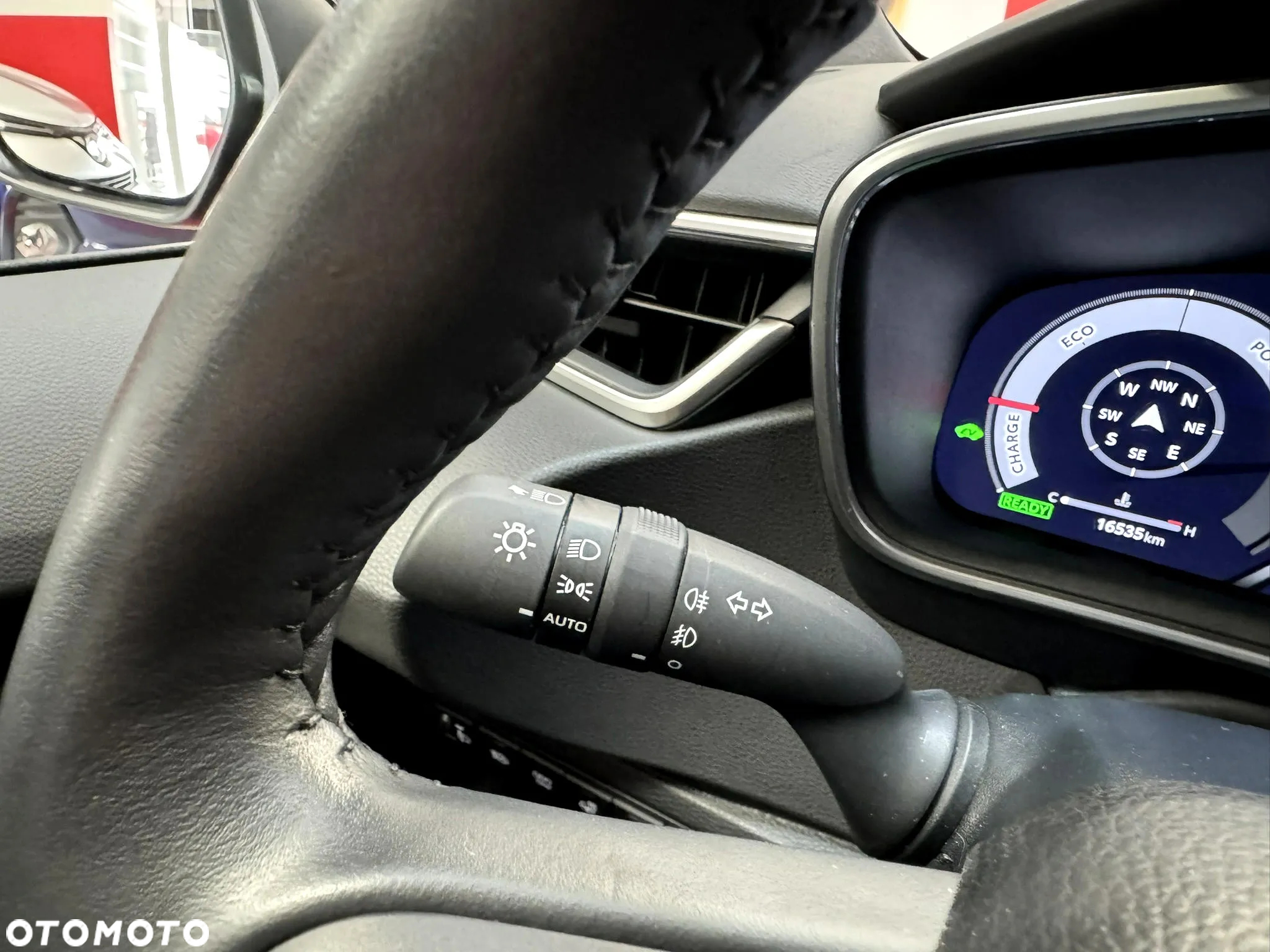 Toyota Corolla 1.8 Hybrid Style - 23