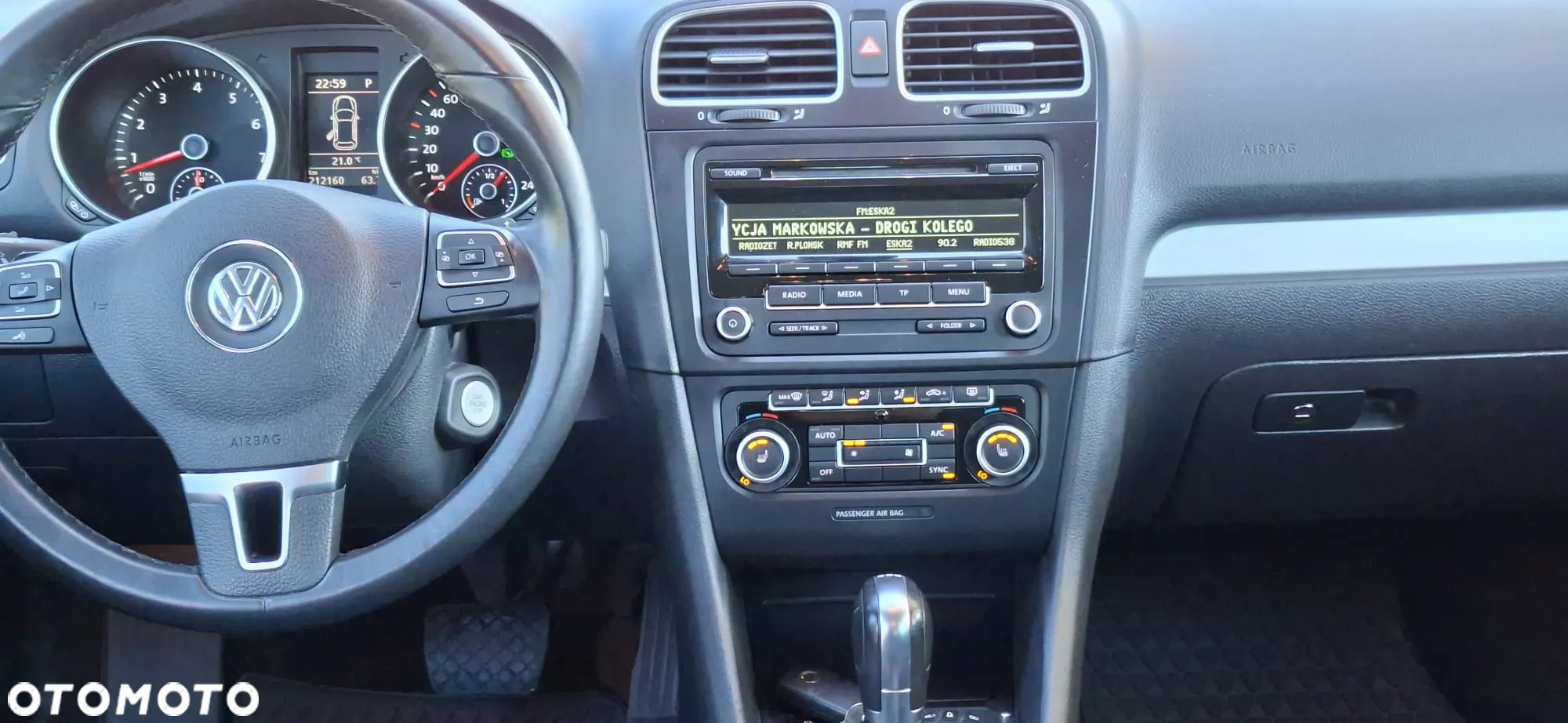 Volkswagen Golf Variant 1.4 TSI DSG Highline - 14