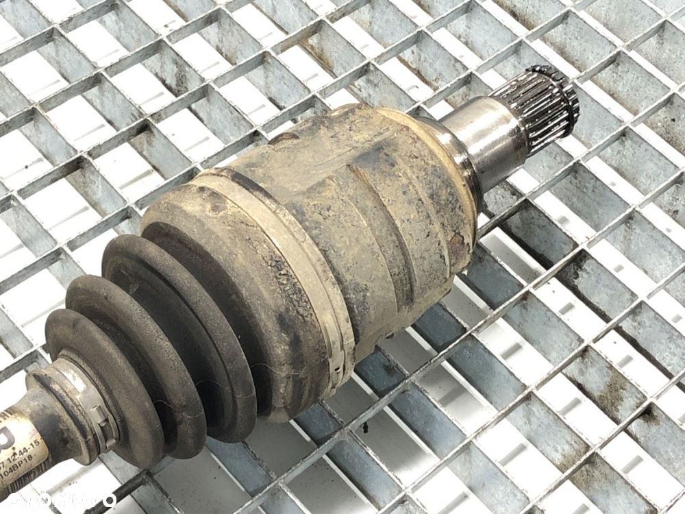 PÓŁOŚ LEWY PRZÓD - 88.00 PLN - TOYOTA COROLLA Verso (ZER_, ZZE12_, R1_) 2004 - 2009 2.2 D-4D - 2