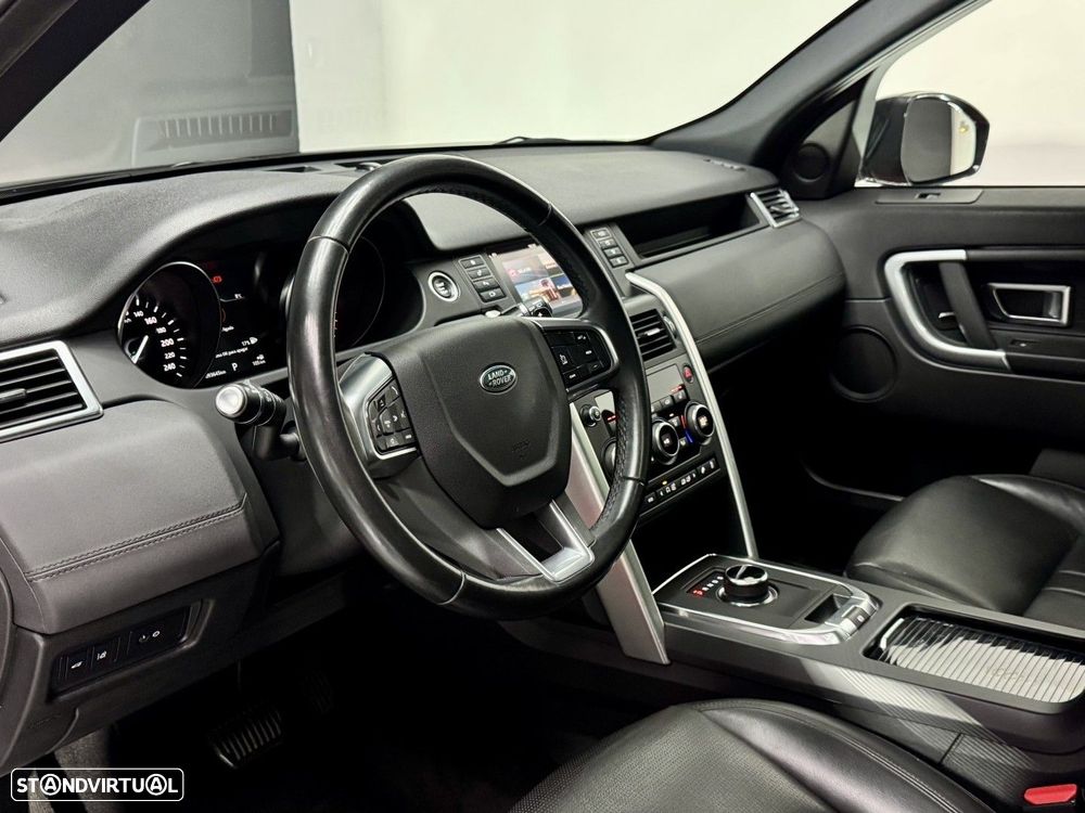 Land Rover Discovery Sport 2.0 D AWD R-Dynamic - 7