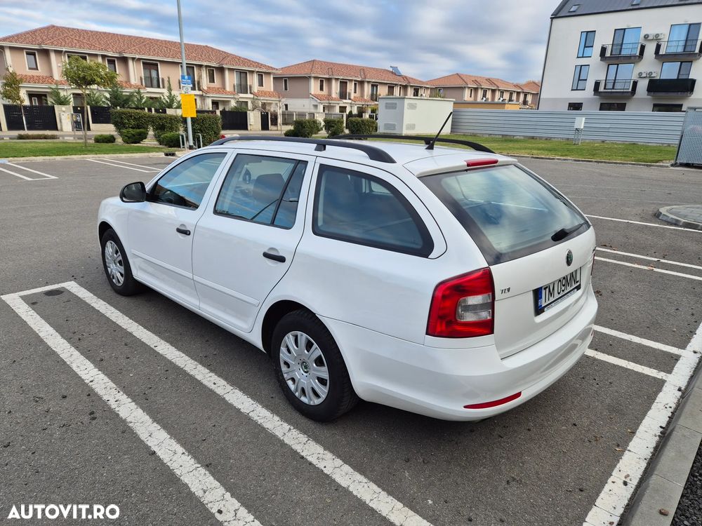 Skoda Octavia 1.6 TDI Ambiente - 11