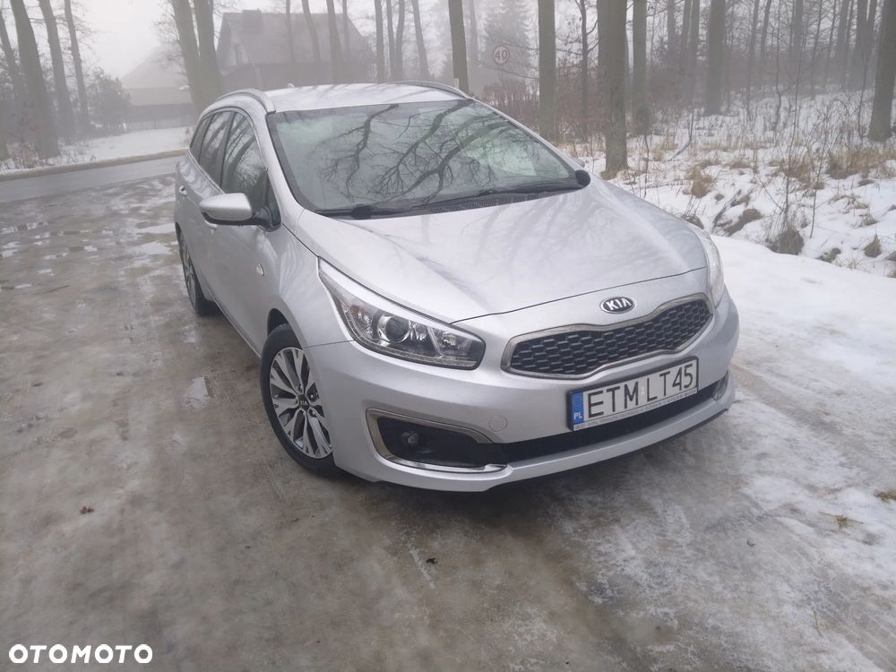 Kia Ceed 1.6 GDI Smart Plus - 5
