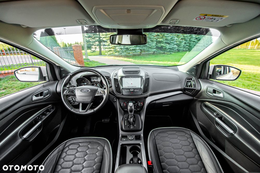 Ford Kuga 2.0 TDCi 4x4 Vignale - 17