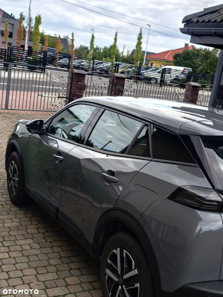 Peugeot 2008 50kWh Allure - 6