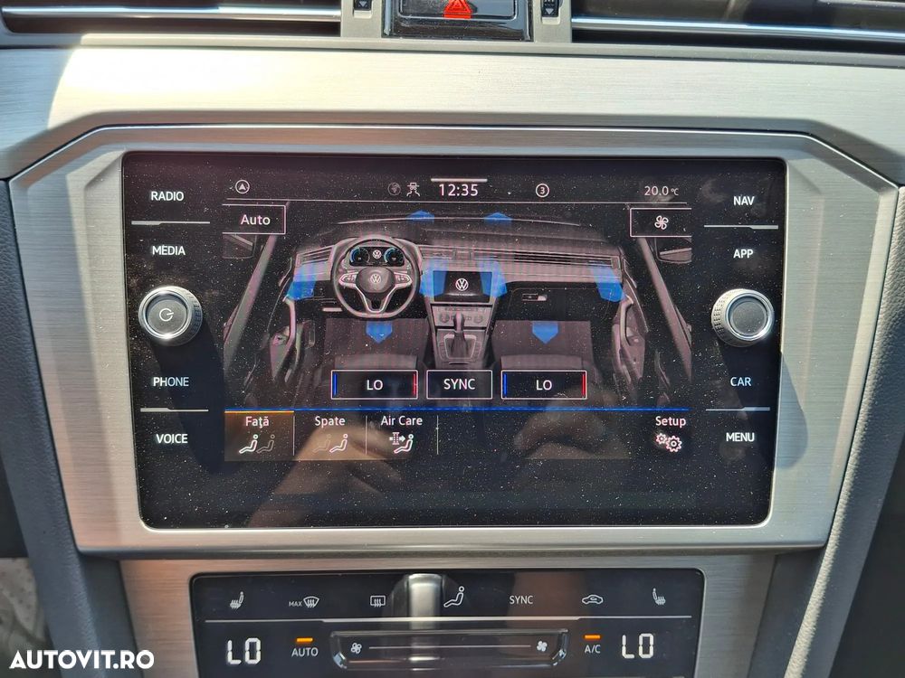 Volkswagen Passat - 26