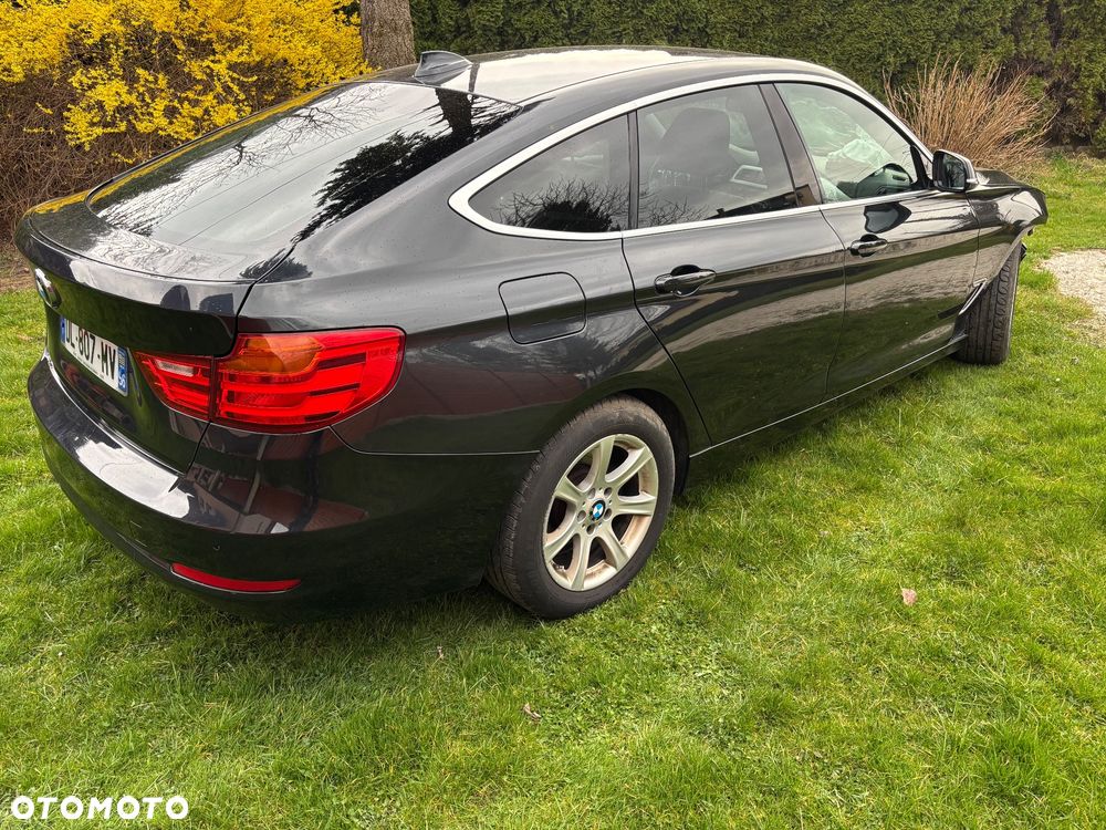 BMW 3GT 320d Sport Line - 9