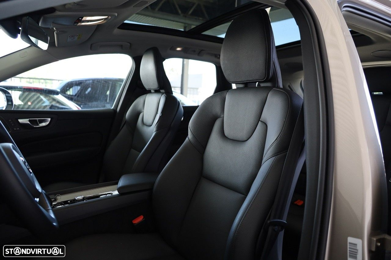 Volvo XC 60 2.0 T6 PHEV Ultimate Dark AWD - 6