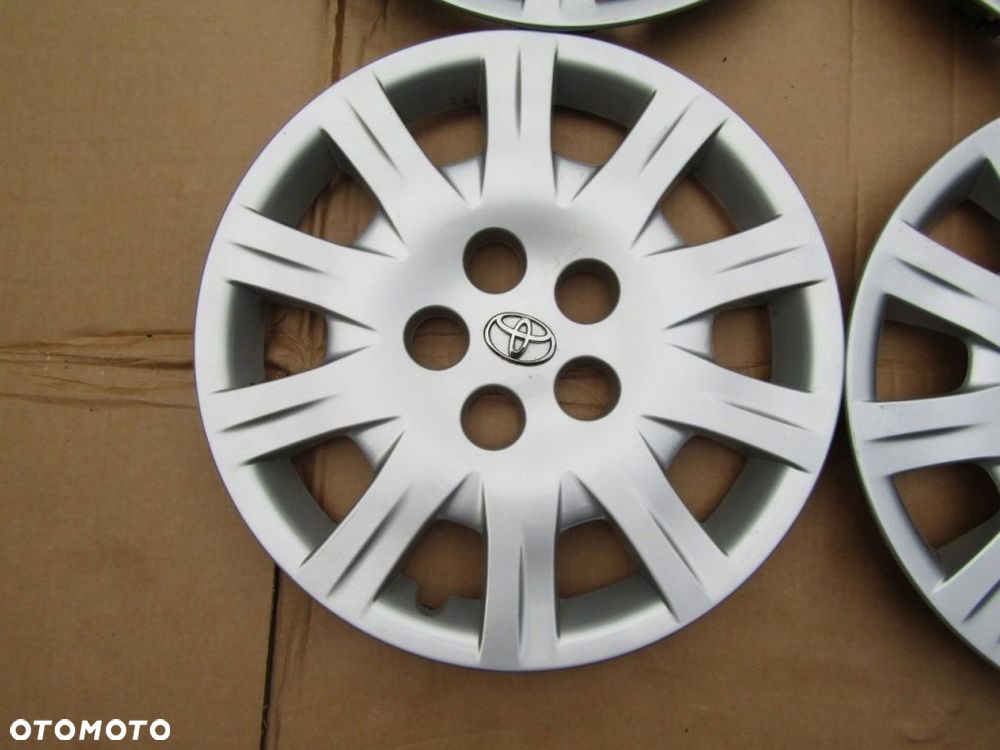 4x Kołpaki 16 Toyota Auris Avensis Prius Yaris Corolla Verso RAV4 RAV 4 - 7