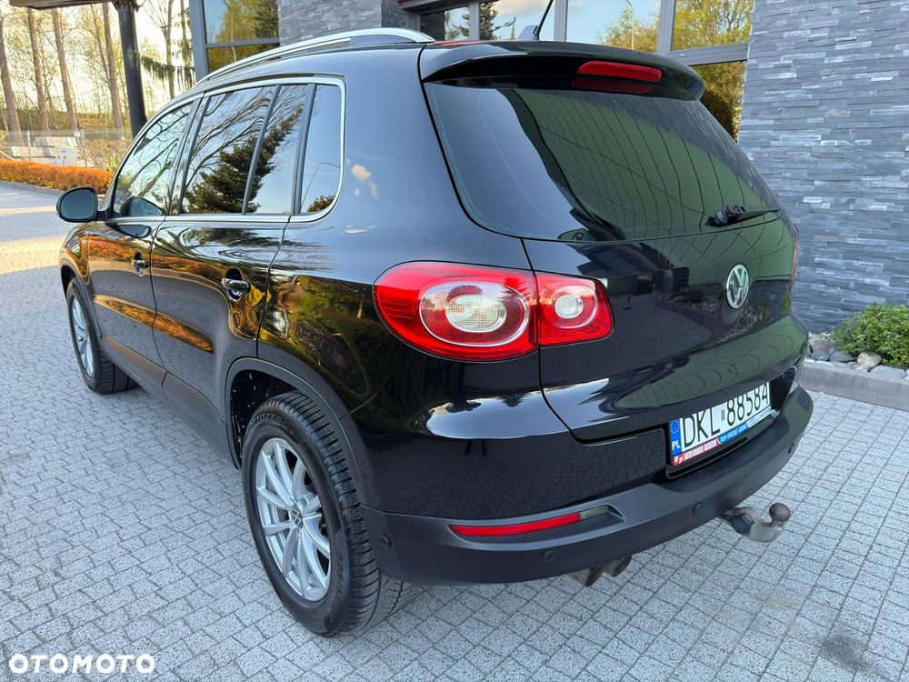 Volkswagen Tiguan - 12