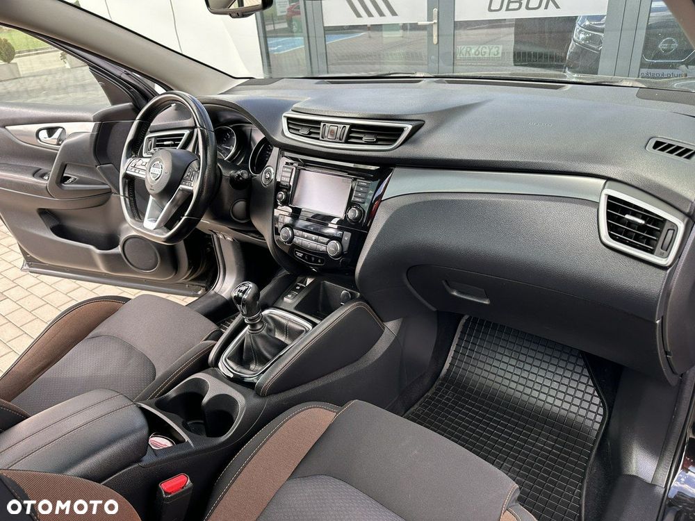 Nissan Qashqai 1.7 dCi N-Connecta - 16
