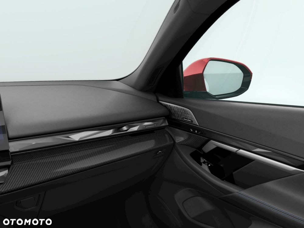 BMW Seria 5 550e xDrive PHEV M Sport - 8