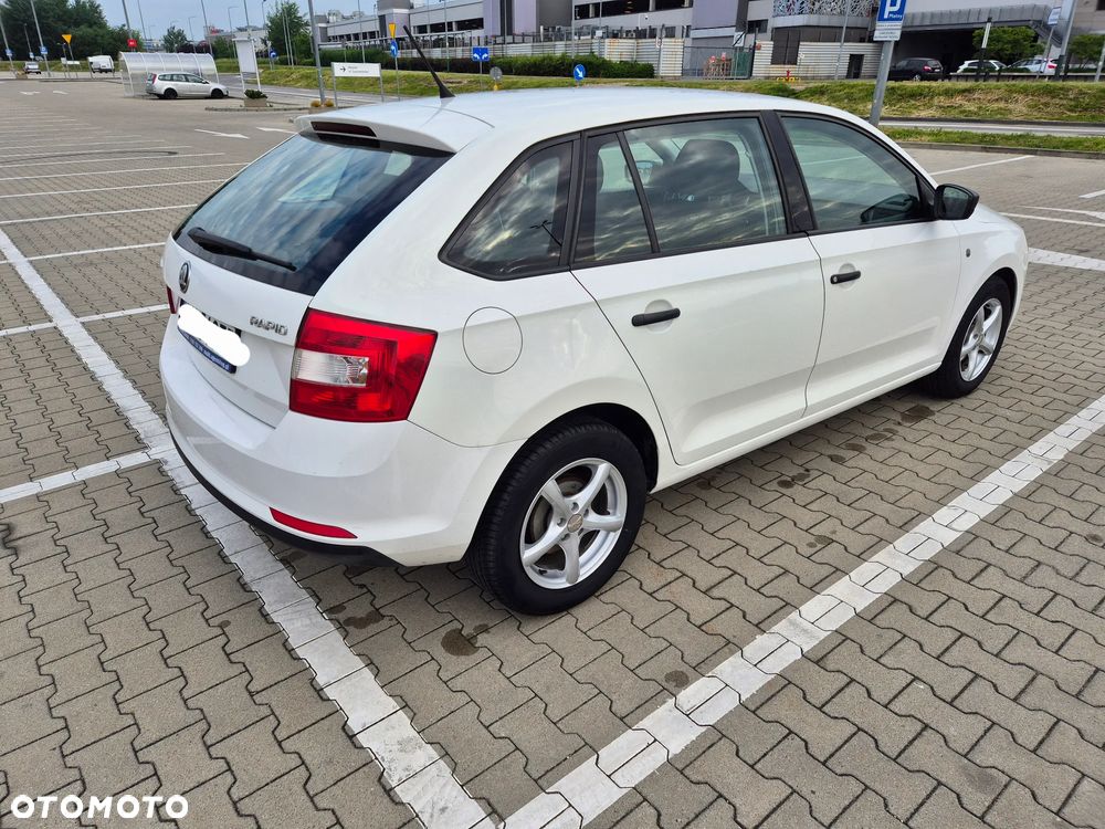 Skoda RAPID 1.2 MPI Active - 2