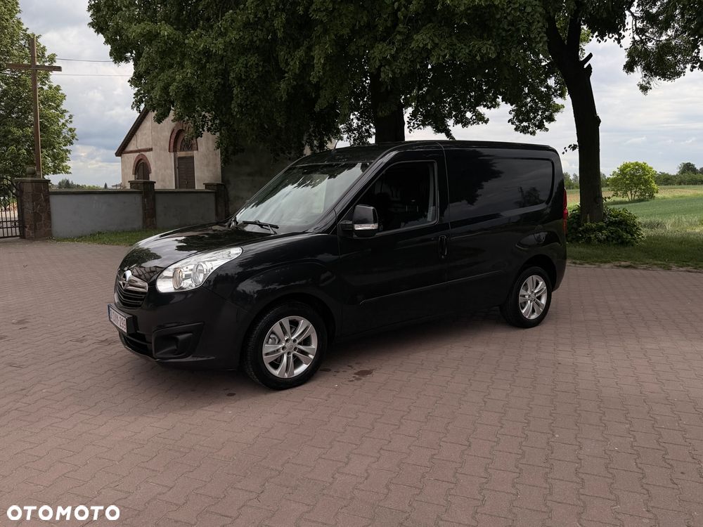 Opel Combo - 17