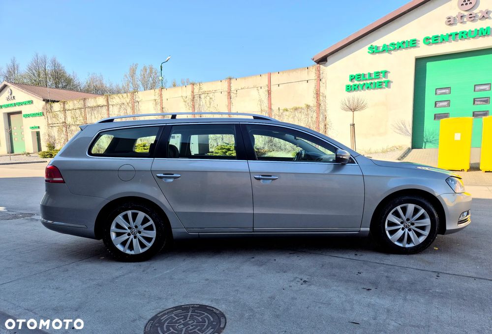 Volkswagen Passat 1.6 TDI BlueMotion Technology Comfortline - 4