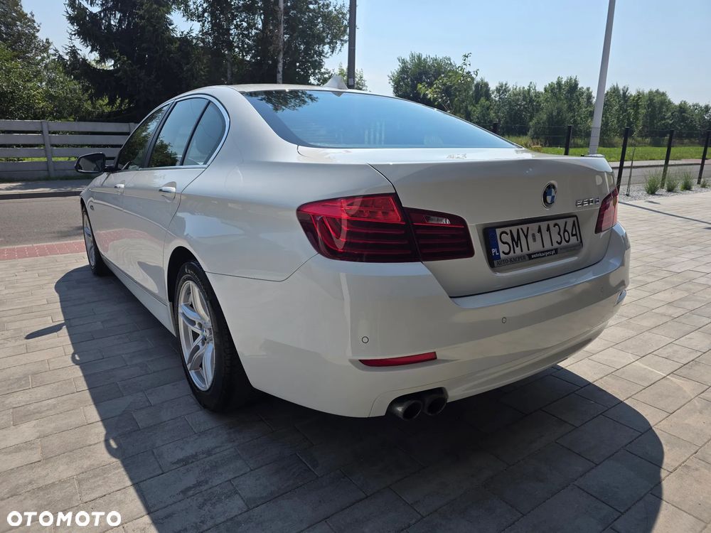 BMW Seria 5 520d - 4