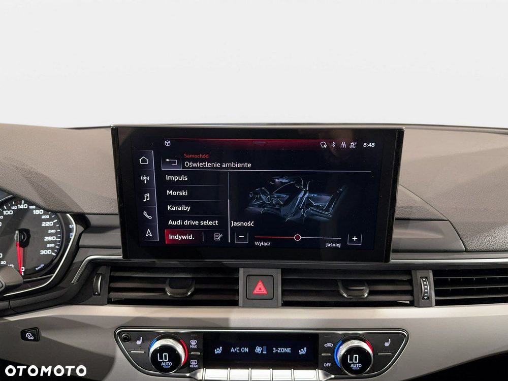 Audi A4 Limousine - 26