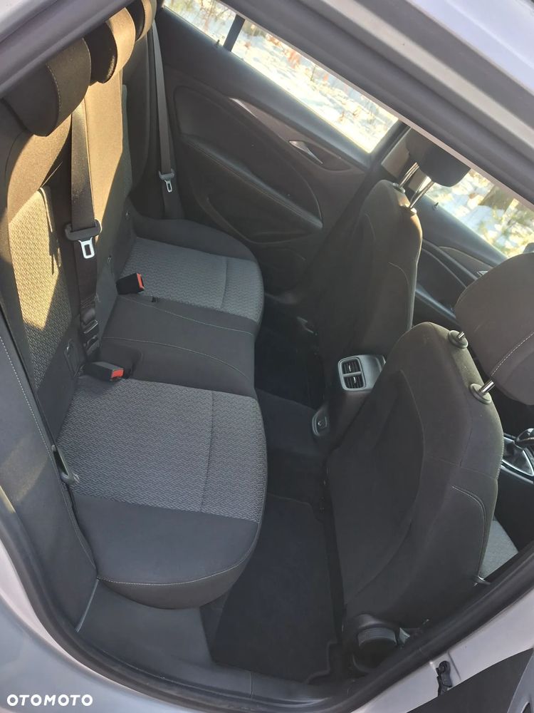 Opel Insignia 1.6 CDTI Cosmo S&S - 13