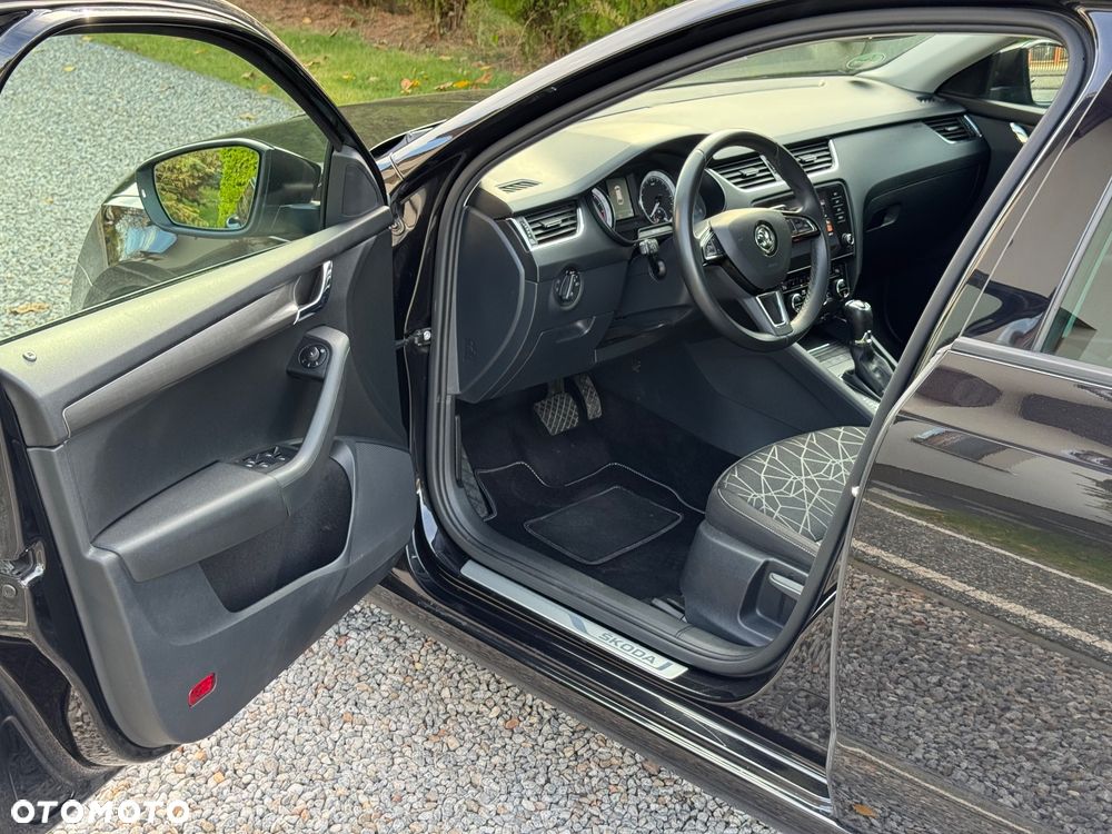 Skoda Octavia 2.0 TDI DSG Clever - 8