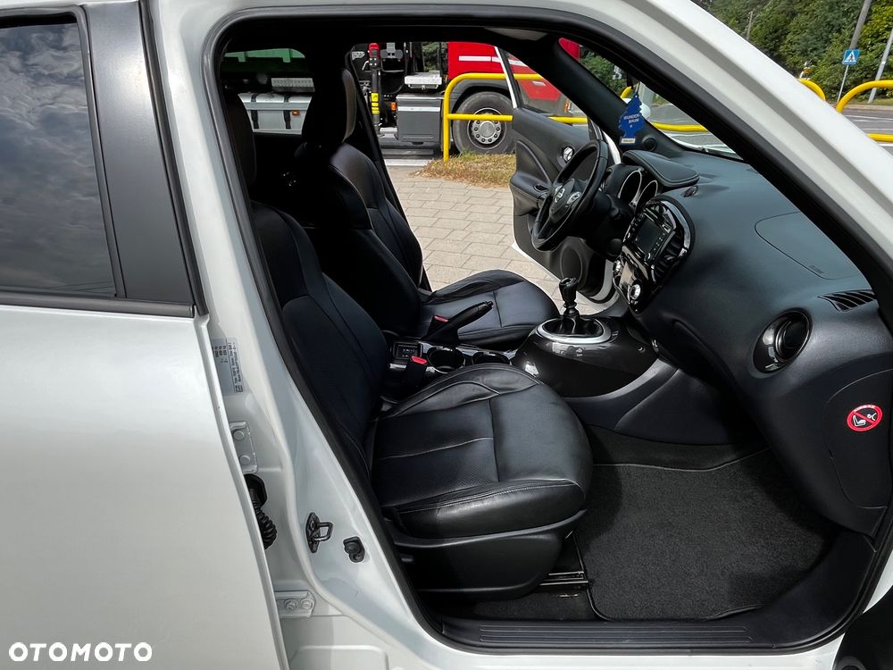 Nissan Juke 1.2 DIG-T Tekna Dark Sound - 30