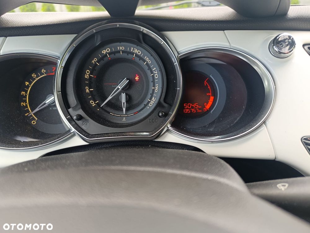 Citroën DS3 THP 155 Ultra-Prestige - 10