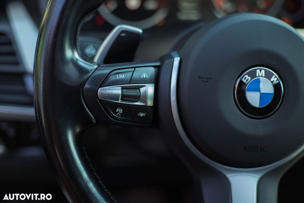 BMW X5 xDrive30d - 27