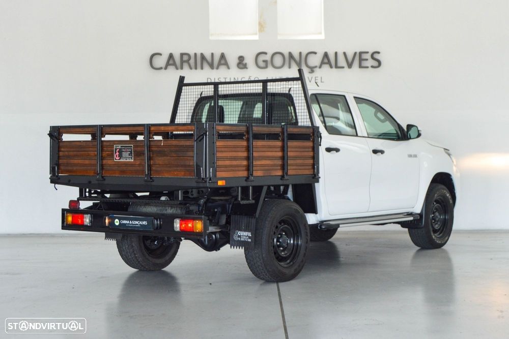 Toyota Hilux 2.4 D-4D 4X2 Cabine Dupla 5L - 16