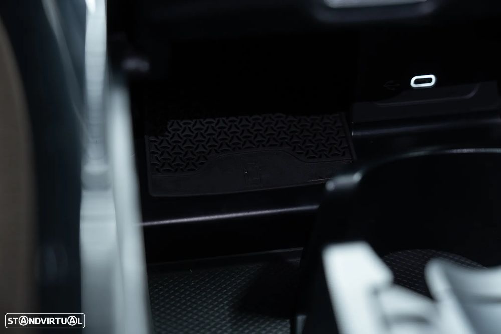 Mercedes-Benz C 300 e AMG Line - 58