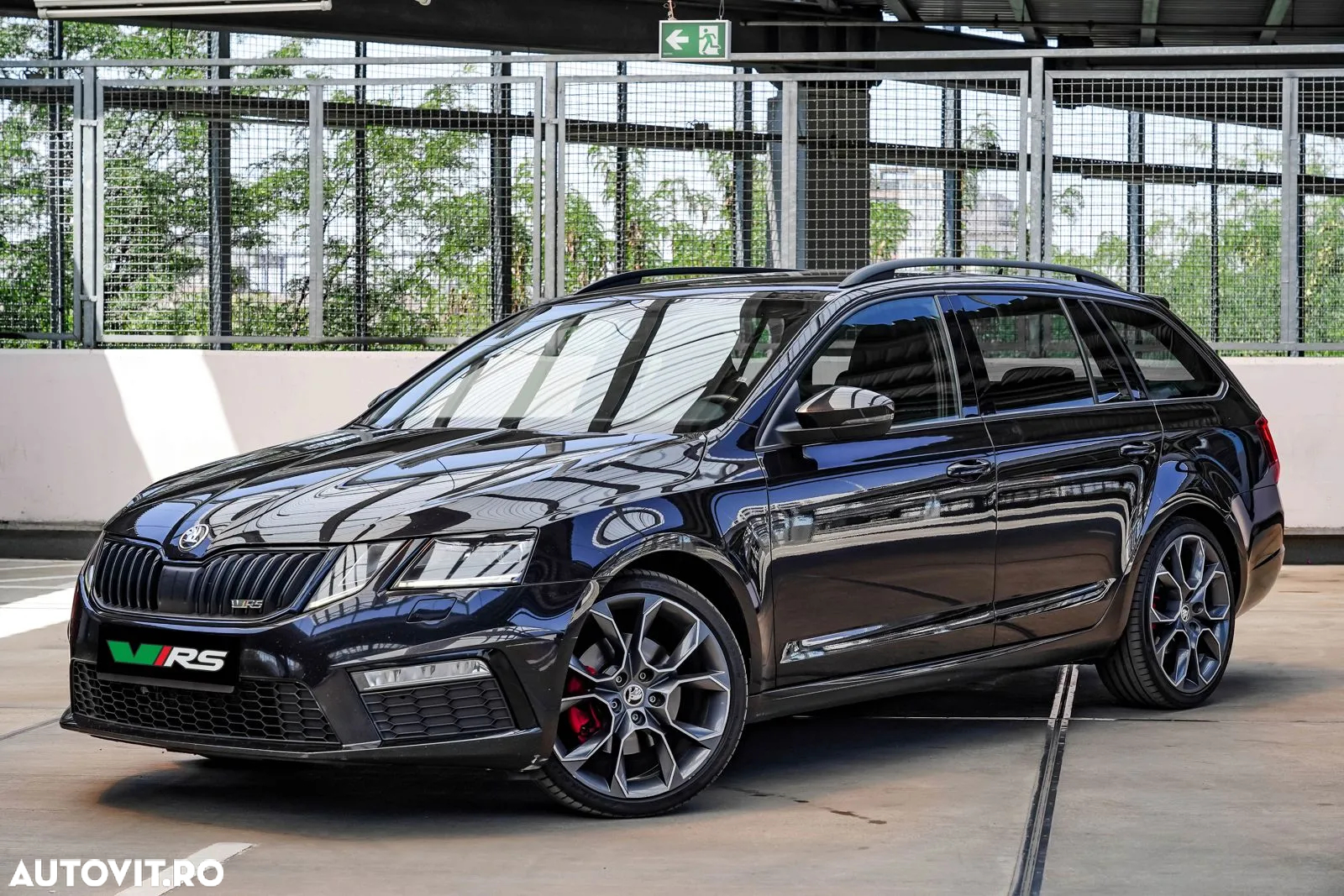 Skoda Octavia 2.0 TDI DSG RS - 11