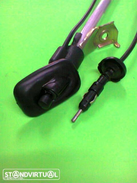 Antena manual do rádio Nissan Navara D22 (nova) - 2