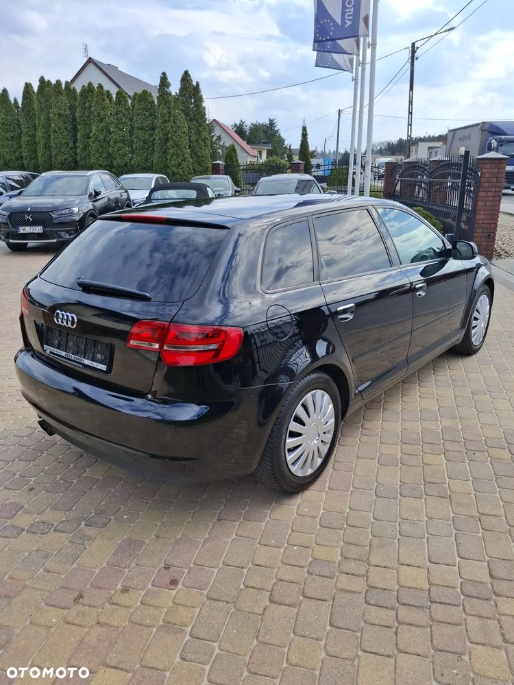 Audi A3 Sportback - 6
