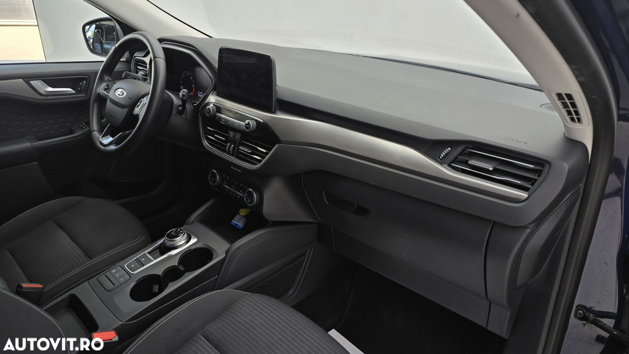 Ford Kuga - 20