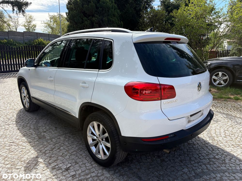 Volkswagen Tiguan 2.0 TDI SCR 4MOTION BlueMotion Technology Lounge Sport & Style - 3