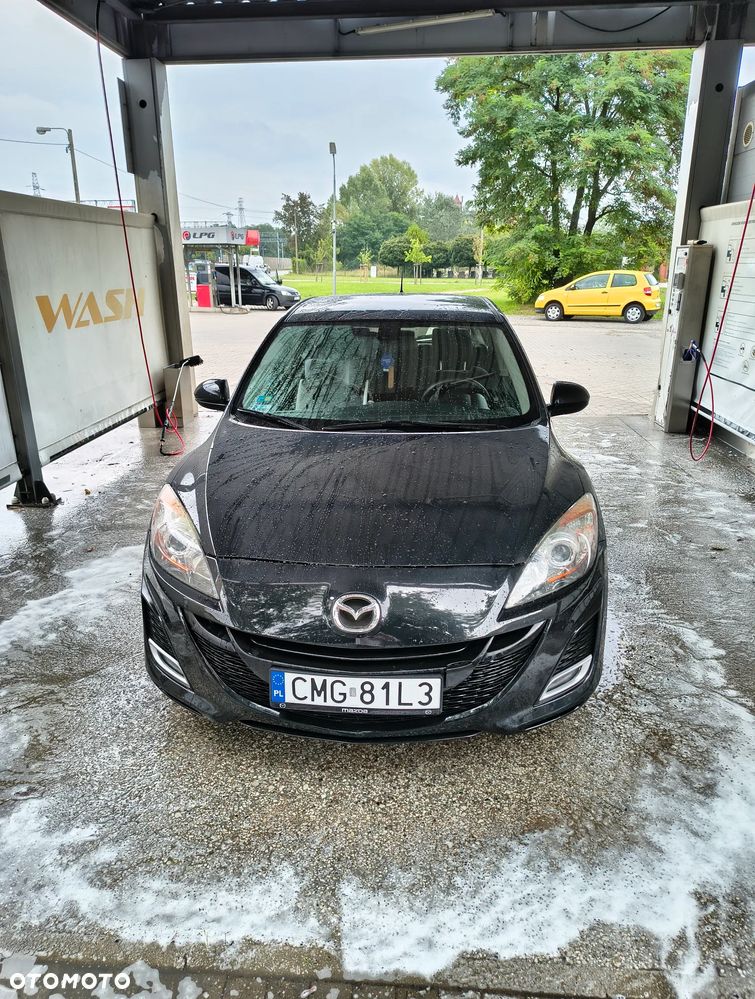 Mazda 3 1.6 Exclusive + - 22