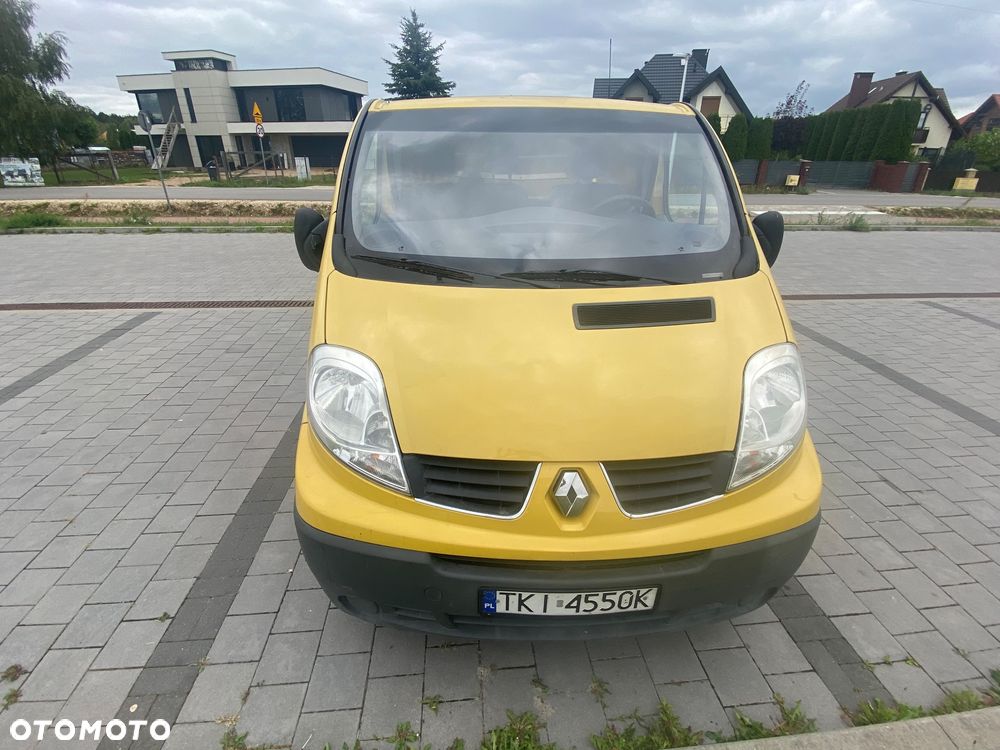 Renault Trafic - 2