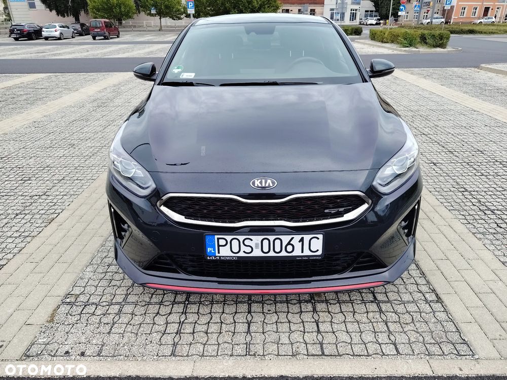 Kia Proceed