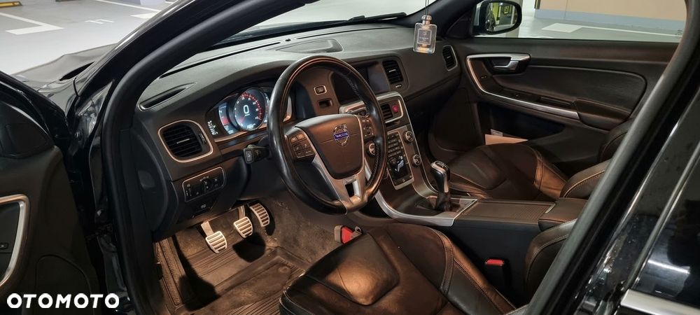 Volvo V60 D4 Drive-E R-Design Kinetic - 7