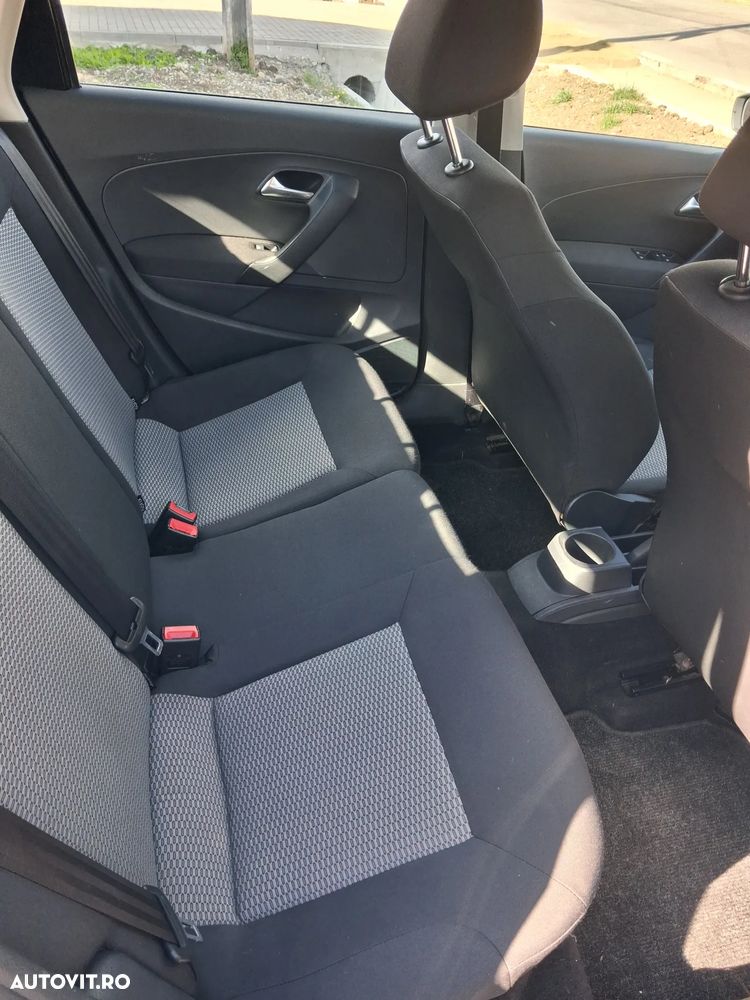 Volkswagen Polo 1.2 Blue Motion Technology Team - 6