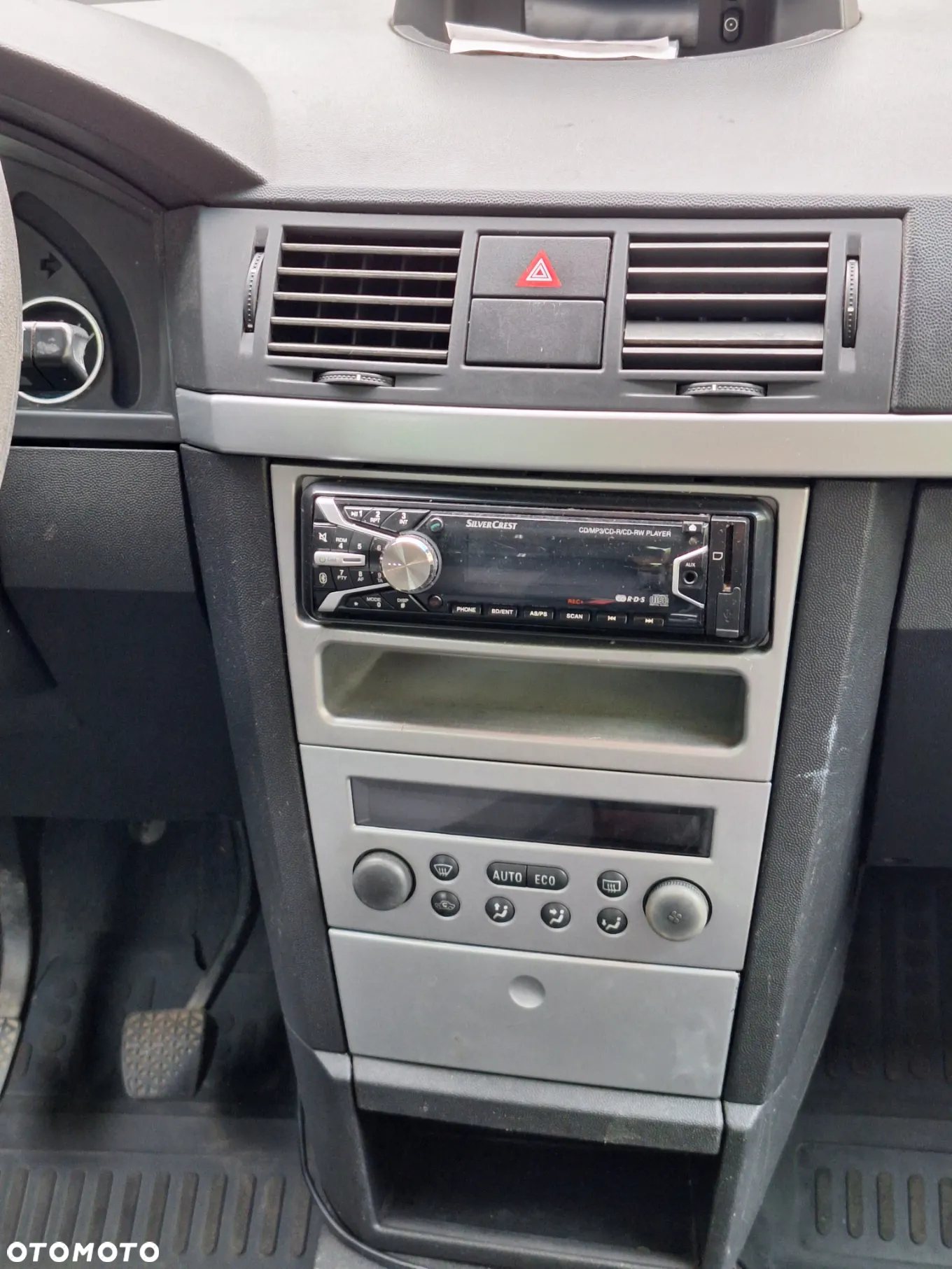 Opel Meriva 1.6 16V Essentia - 3
