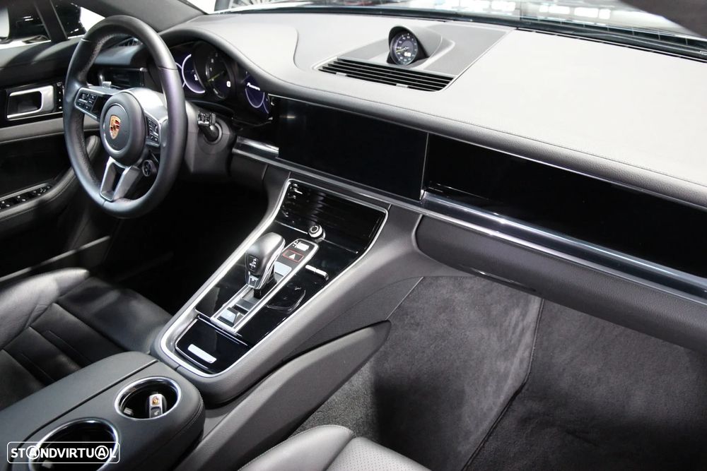Porsche Panamera Sport Turismo 4 E-Hybrid Platinum Edition - 13