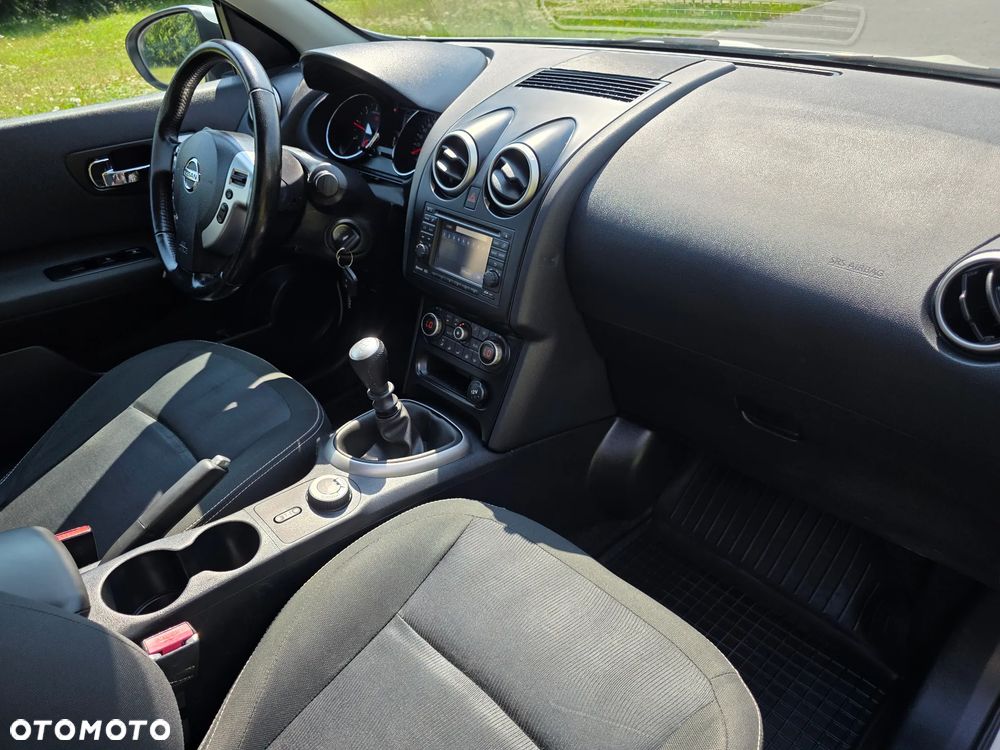 Nissan Qashqai 1.6 DCi ALL-MODE 4x4i TEKNA+ - 7