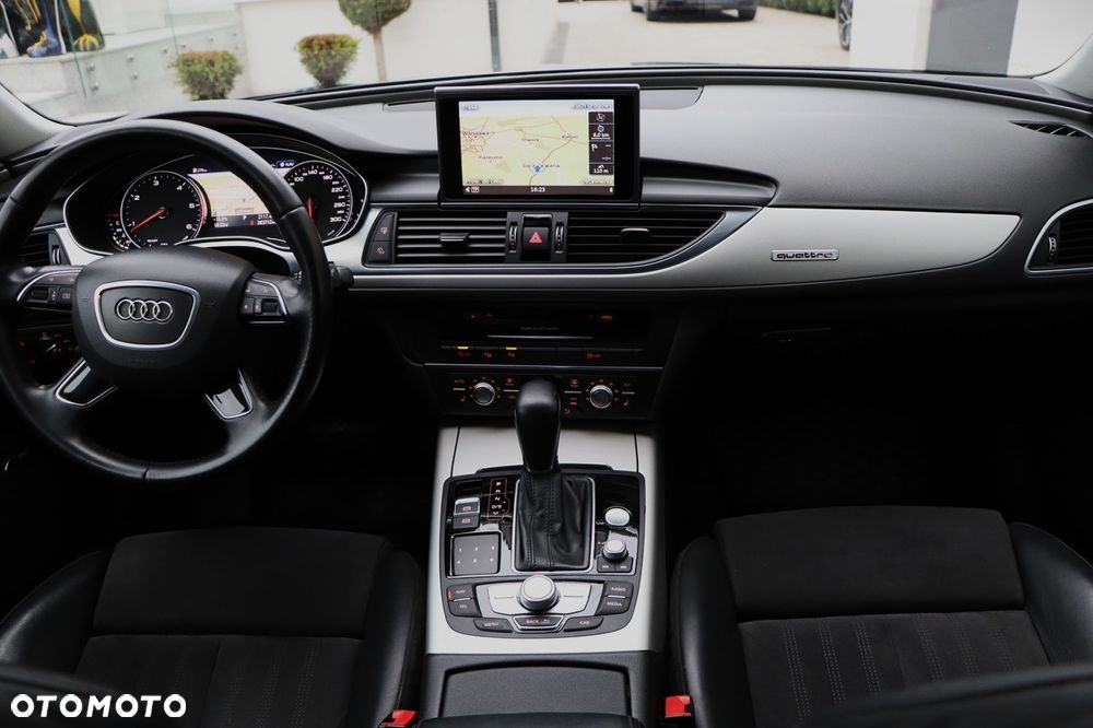 Audi A6 Avant - 16